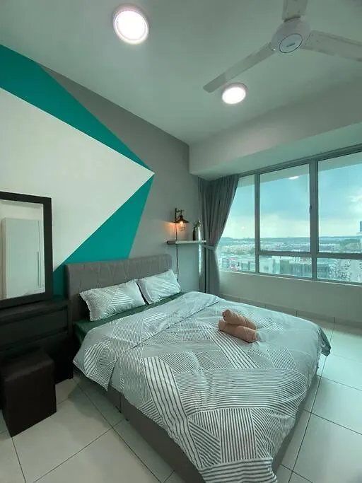 Mount Austin #Akademik Suite 3B2R 4-6Pax #Mspro Johor Bahru 0*,