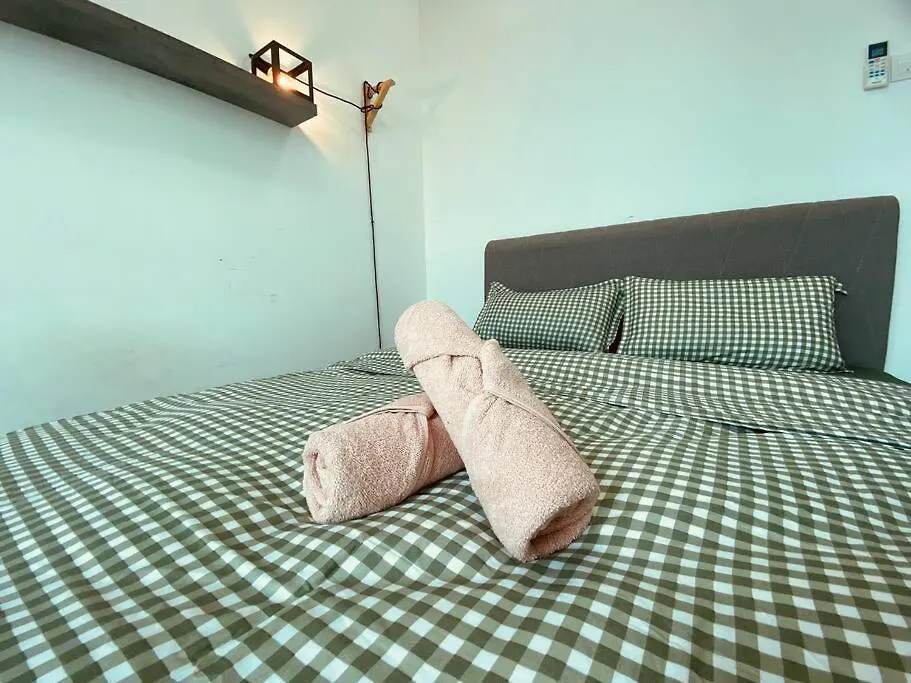 Mount Austin #Akademik Suite 3B2R 4-6Pax #Mspro Johor Bahru Malaysia